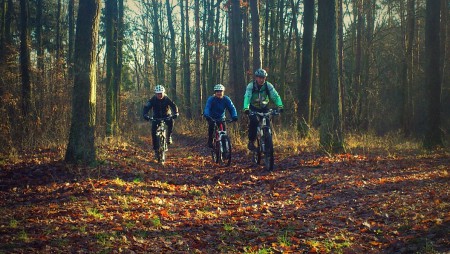 Pája, Drahoš a Jarda na "železničním" trailu do Citonic 151213